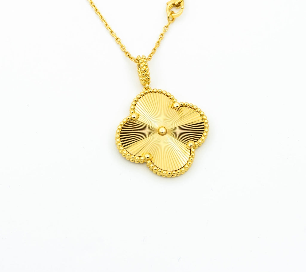 ¡®Glow¡¯CLOVER 25MM PEDANT NECKLACE GOLD