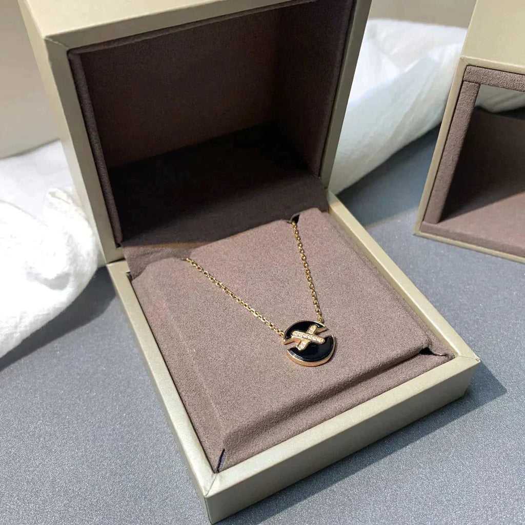 GlowJEUX DE ROSE GOLD DIAMOND NECKLACE