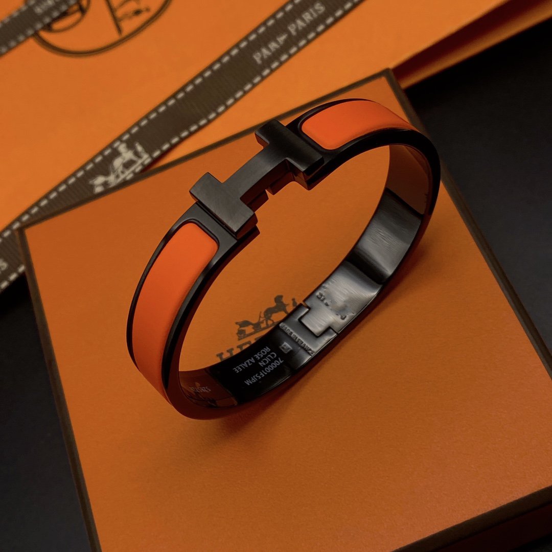 GlowCLIC HM SO BLACK OREGAN BRACELET