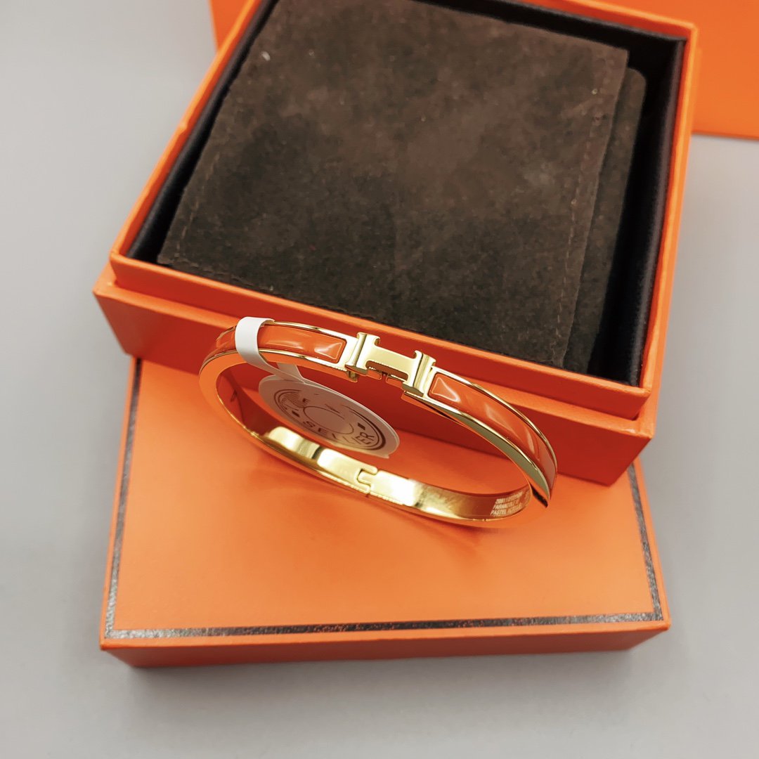GlowCLASSIC HM CLIC RED 8MM ENAMEL BRACELET