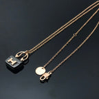 GlowWOMEN'S HM AMULETTES CONSTANCE PENDANT NECKLACE