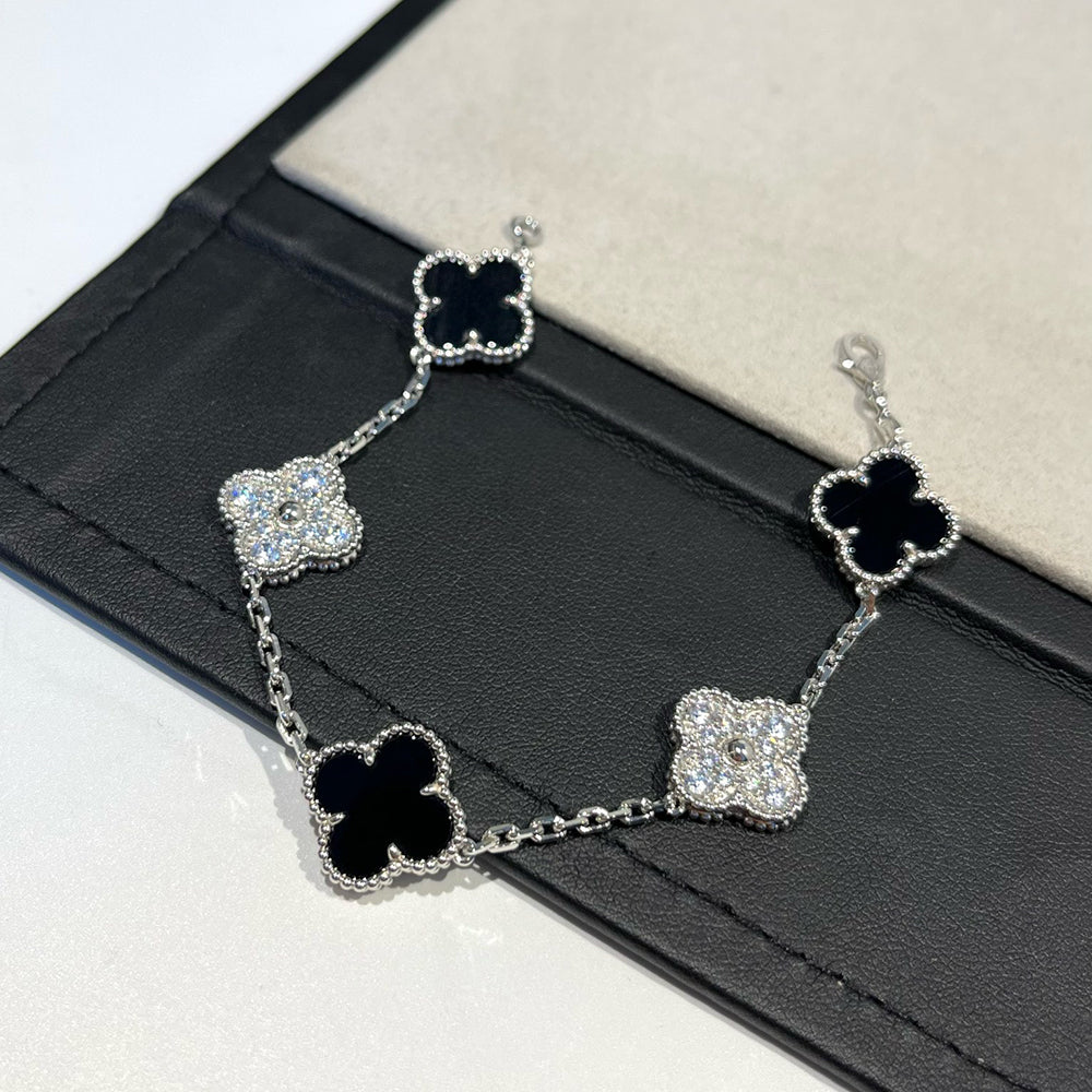 [Glow]New  CLOVER 5 MOTIF ONYXS BRACELET COLLECTION