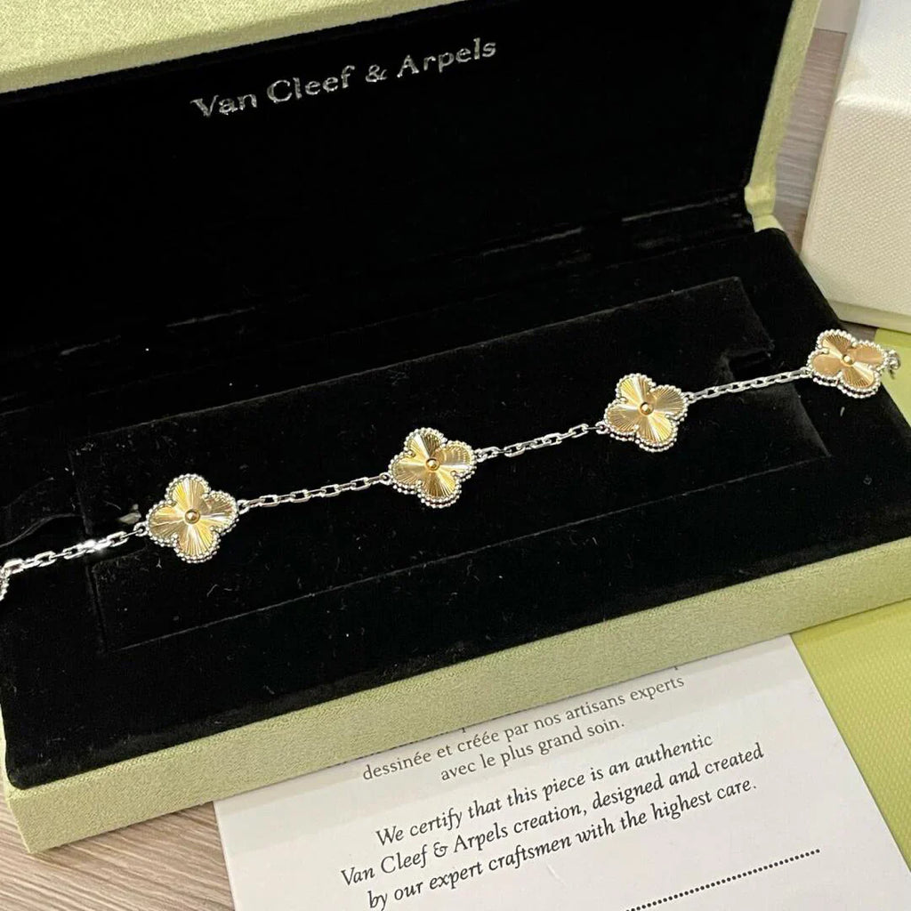 [Glow Jewelry] CLOVER 5 MOTIF LASER BRACELET COLLECTION