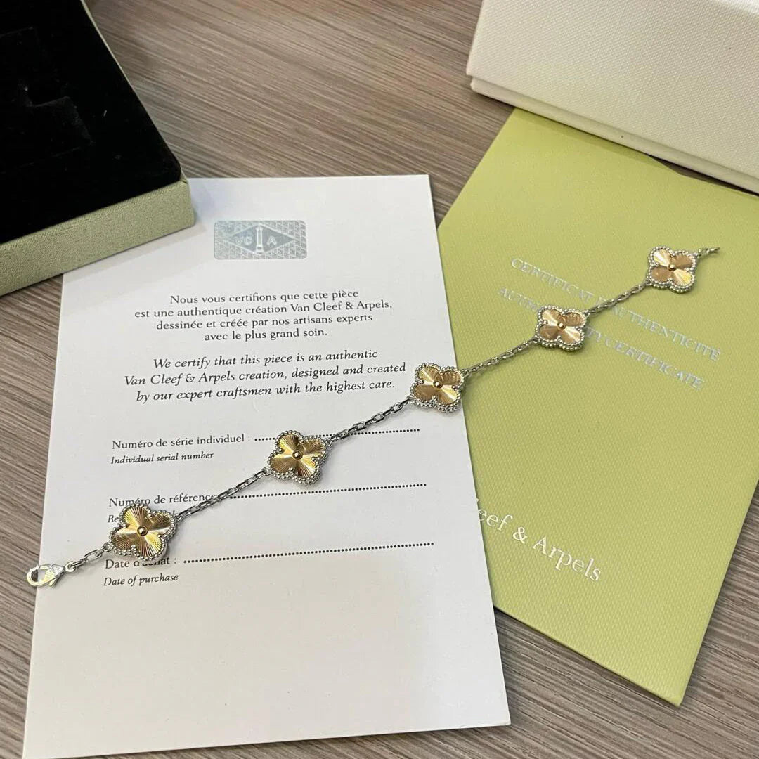 [Glow Jewelry] CLOVER 5 MOTIF LASER BRACELET COLLECTION