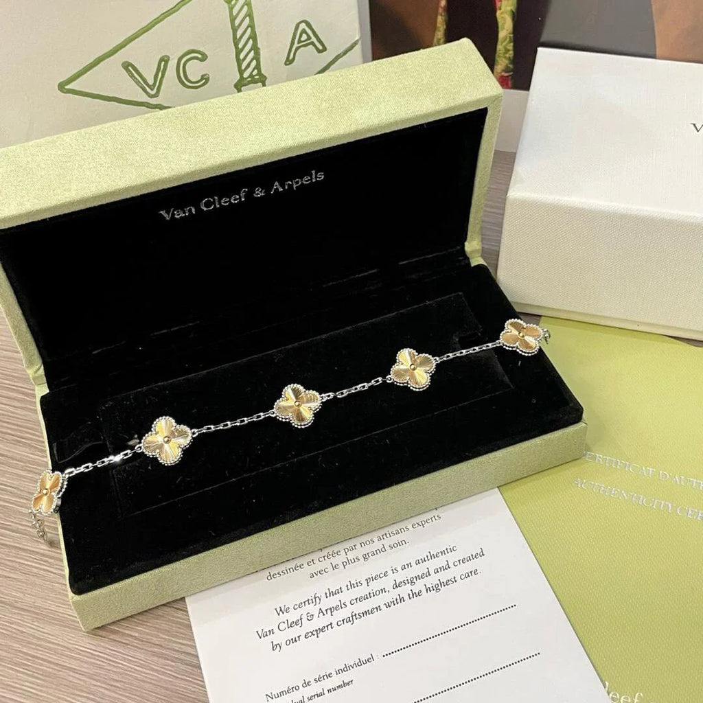[Glow Jewelry] CLOVER 5 MOTIF LASER BRACELET COLLECTION