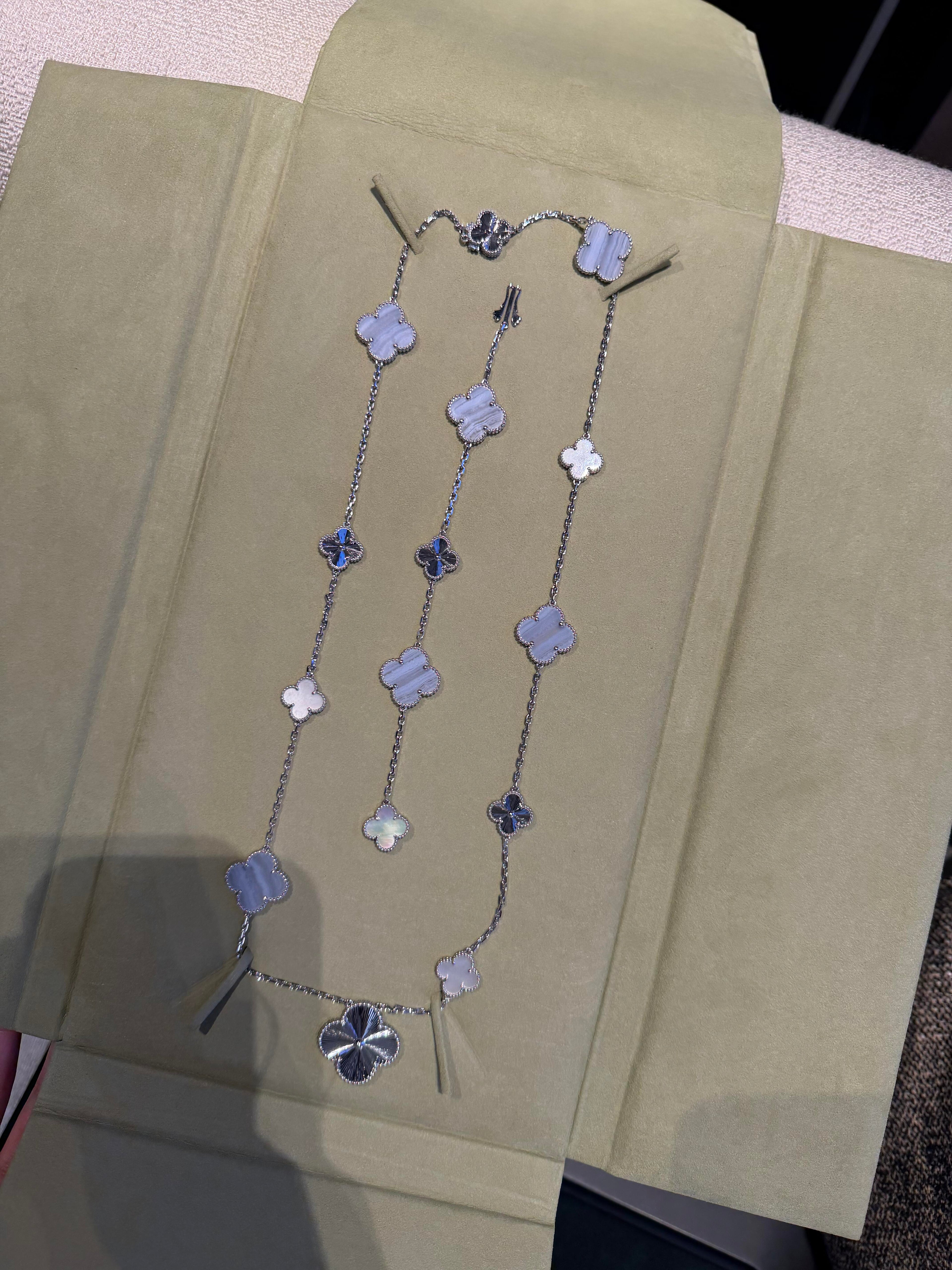 [¡®Glow¡¯] 25 NEW CLOVER 15 MOTIFS PURPLE CHALCEDONY