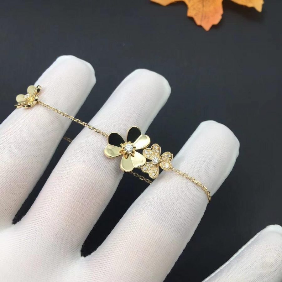 ¡®Glow¡¯FRIVOLE GOLD 5 FLOWERS BRACELET