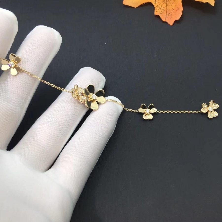 ¡®Glow¡¯FRIVOLE GOLD 5 FLOWERS BRACELET