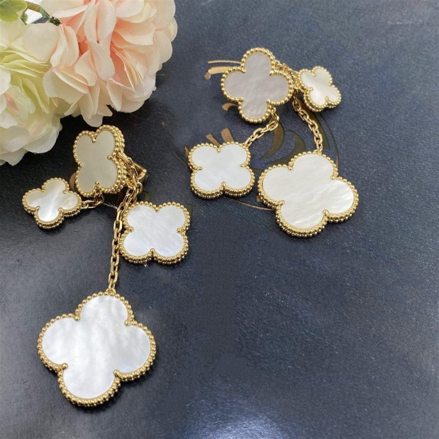 ¡®Glow¡¯CLOVER EARRINGS WHITE MOP 4 MOTIFS GOLD
