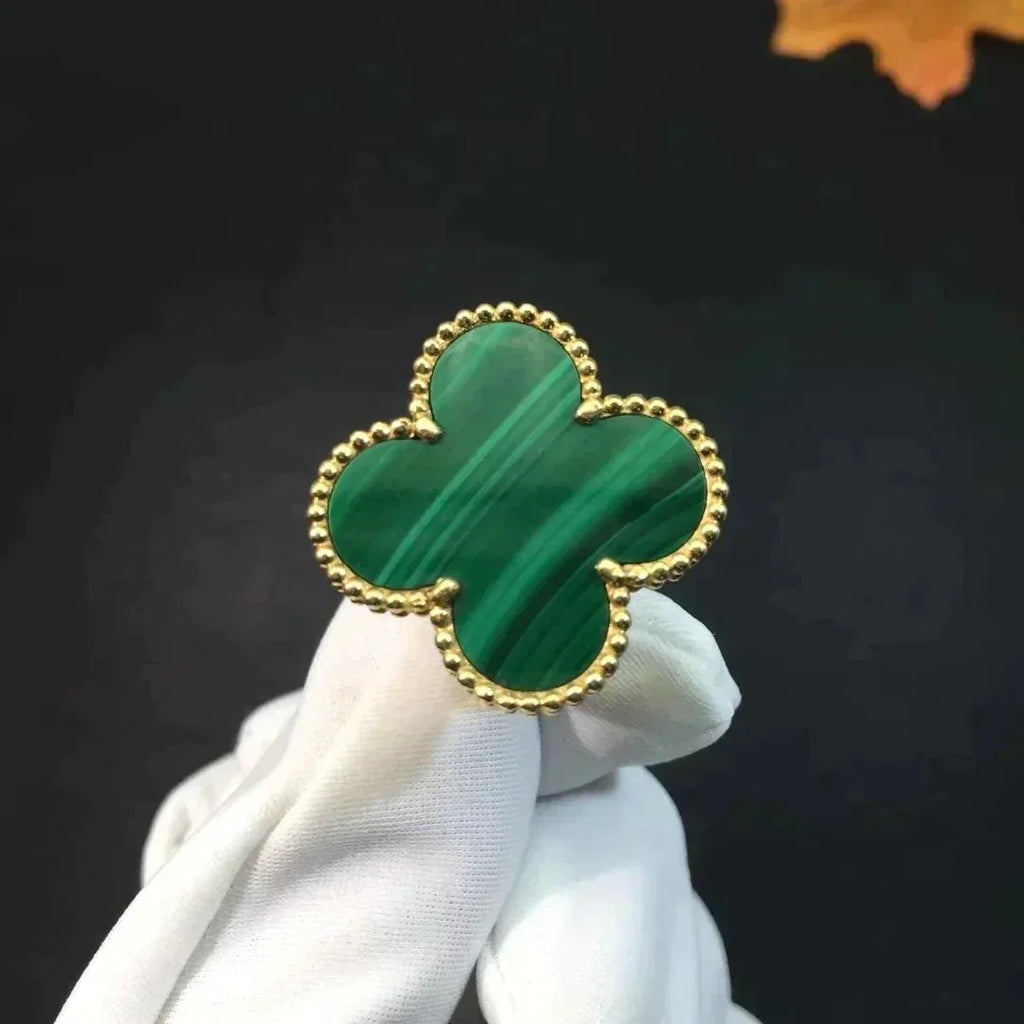 ¡®Glow¡¯CLOVER MALACHITE RING