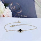 ¡®Glow¡¯CLOVER ONYX SINGLE FLOWER BRACELET
