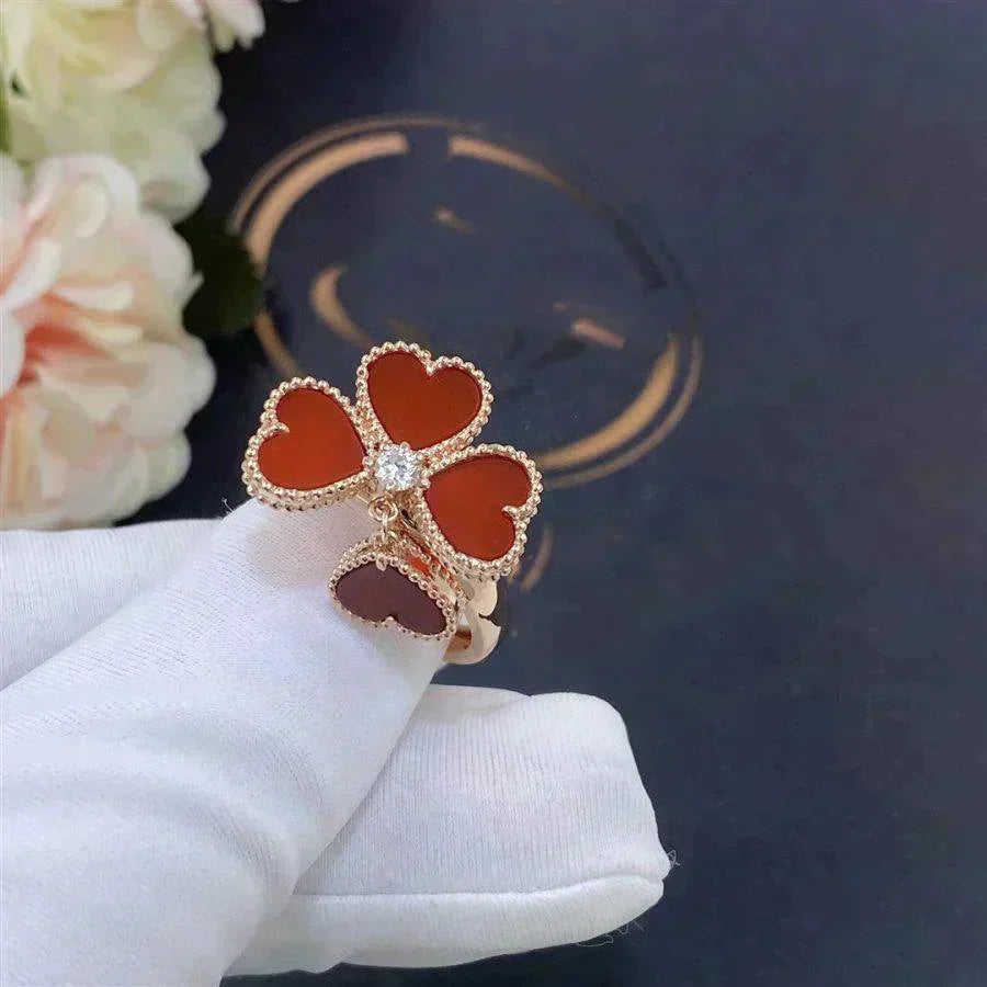 ¡®Glow¡¯SWEET CLOVER CARNELIAN RING