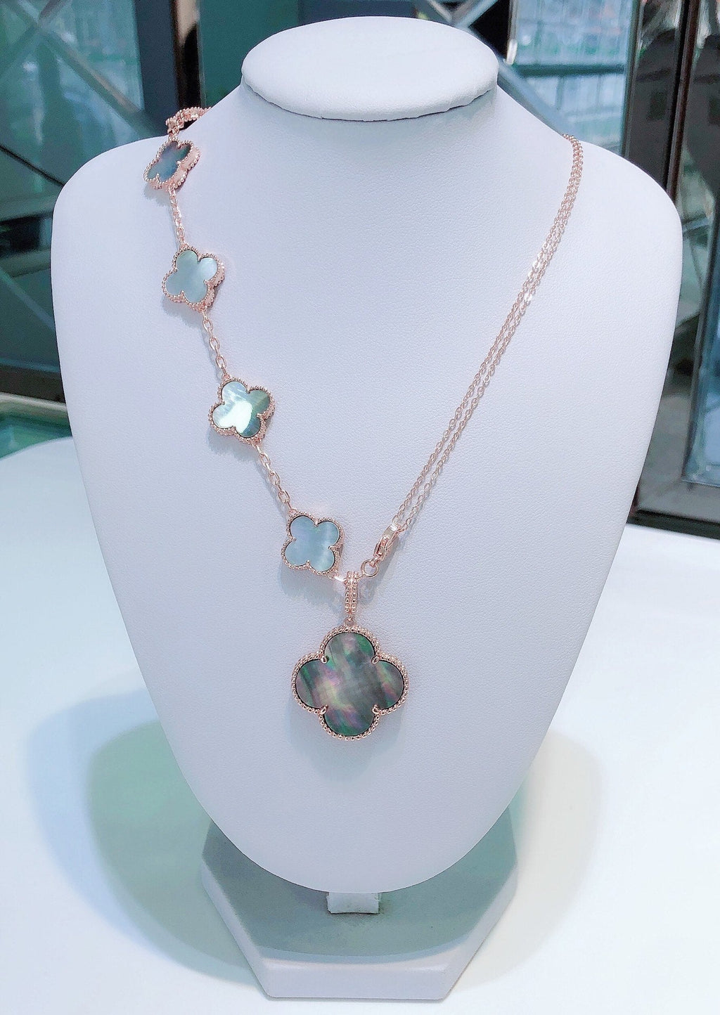 ¡®Glow¡¯COMBINED BRACELET 5 MOTIFS AND NECKLACE DARK MOP ROSE GOLD