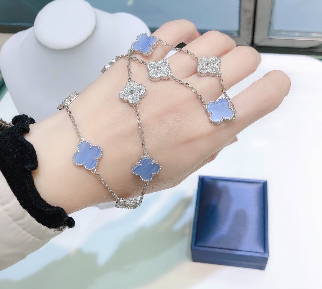 ¡®Glow¡¯CLOVER 10 MOTIFS CHALCEDONY DIAMONDS SILVER NECKLACE